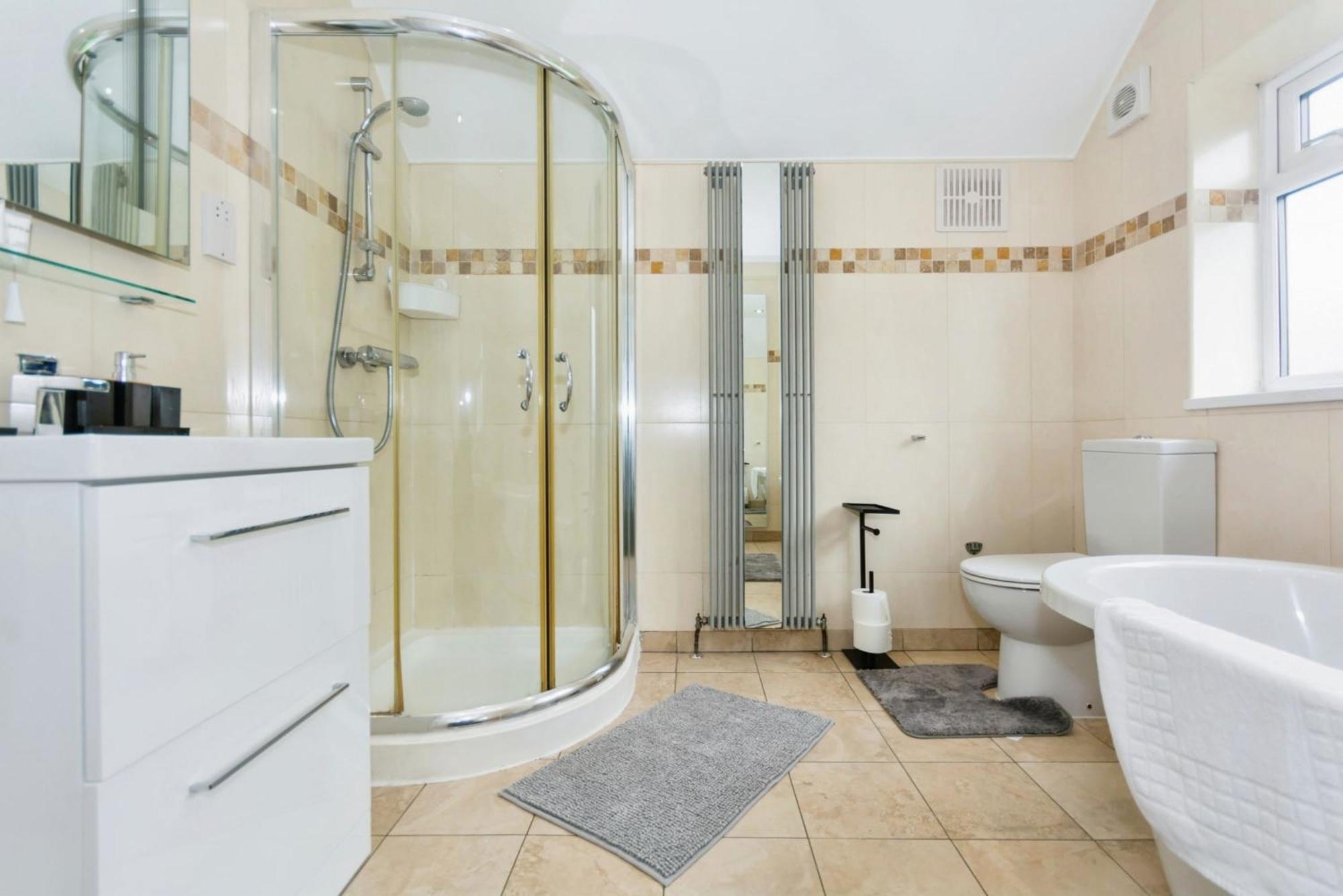 Modern 3 Bed Home - Solihull Centre المظهر الخارجي الصورة